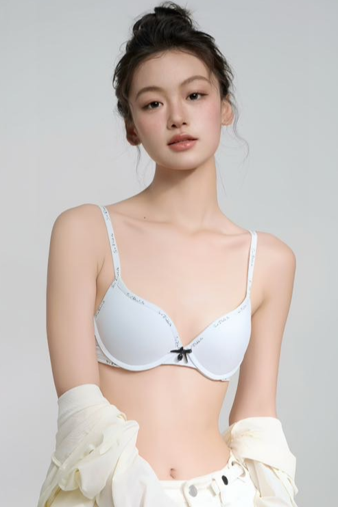 模特小胡